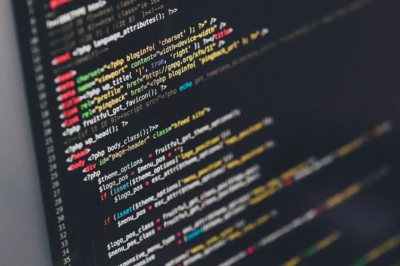 next-internal-https://silk-page-uploads.s3.eu-north-1.amazonaws.com/images/3.webp-image